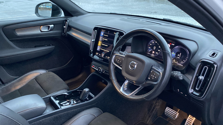 Volvo Xc40 1.5 T5 Recharge PHEV R DESIGN 5dr Auto Estate